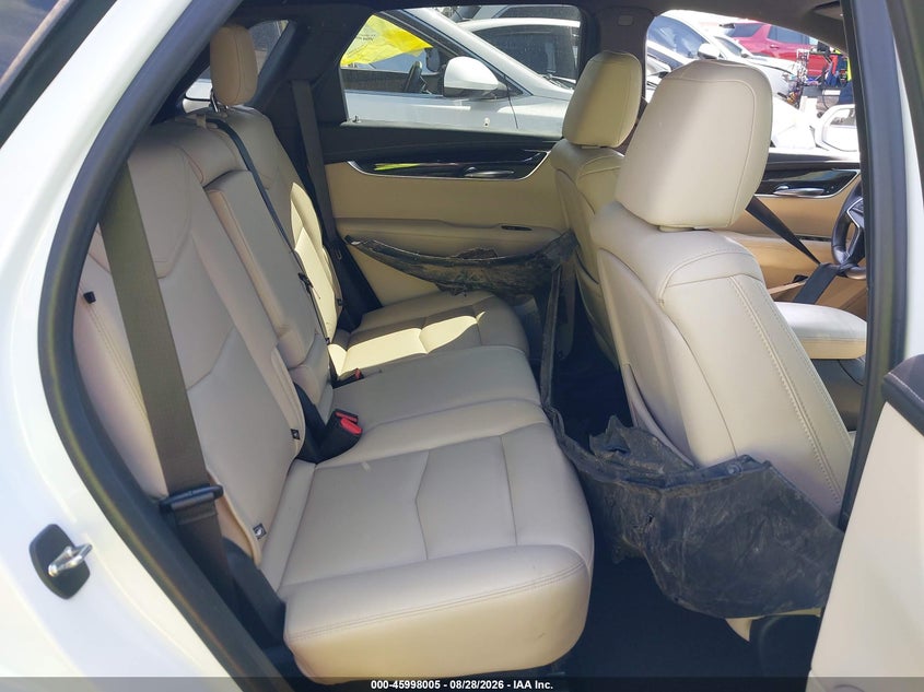 CADILLAC XT5 2019 VIN 1GYKNARS1KZ188220