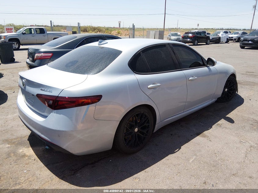 Vin: zarfaman8n7660543, lot: 46497488, alfa romeo giulia sprint rwd 20224