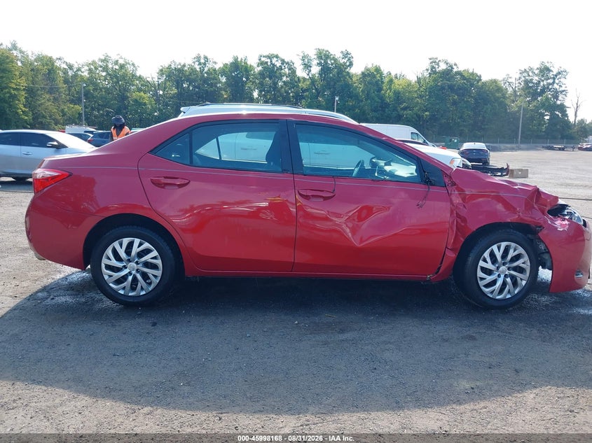 TOYOTA COROLLA - zdjęcie 13