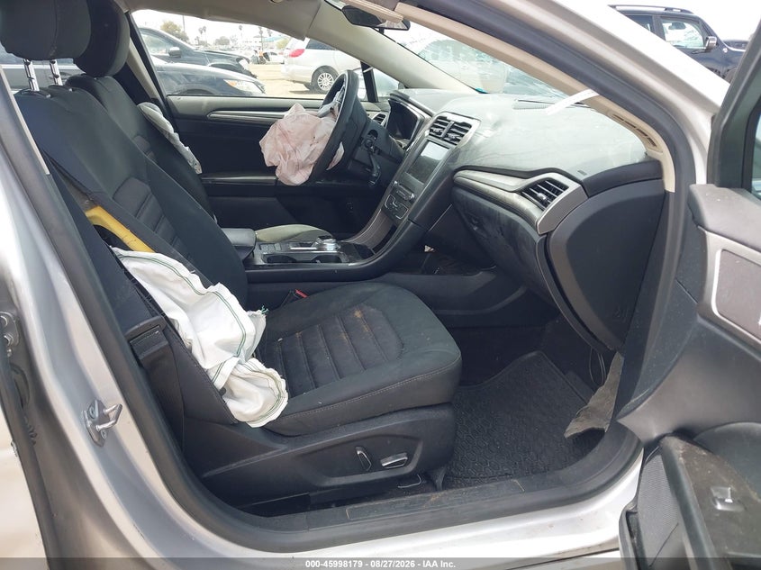 2017 FORD FUSION HYBRID auction photo 5