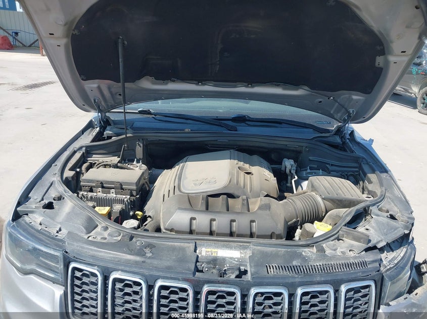 JEEP GRAND CHEROKEE - zdjęcie 10