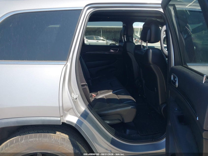 JEEP GRAND CHEROKEE - zdjęcie 8