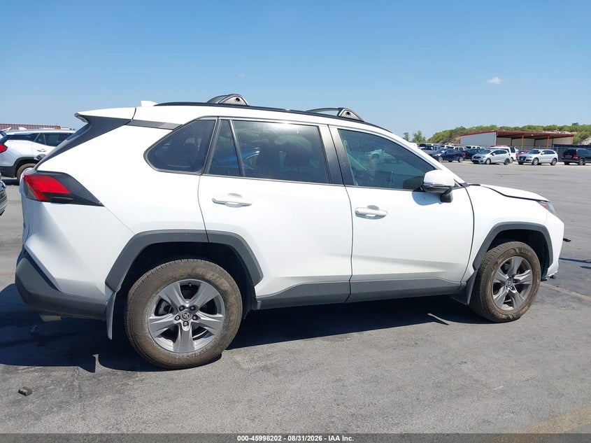 TOYOTA RAV4 - zdjęcie 14