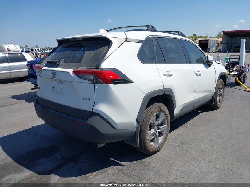 TOYOTA RAV4 - zdjęcie 4