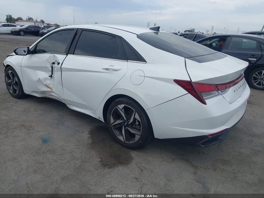 2021 HYUNDAI ELANTRA auction photo 3