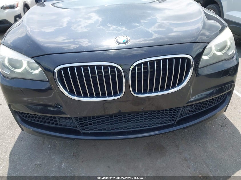 2013 BMW 750LI auction photo 6