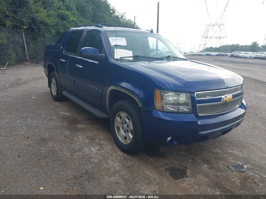2013 CHEVROLET AVALANCHE auction photo 1