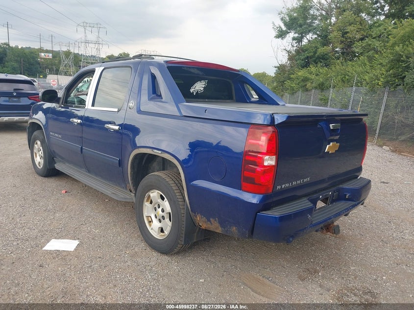 2013 CHEVROLET AVALANCHE auction photo 3