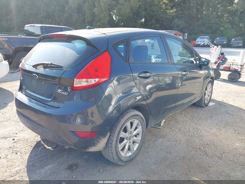 2011 FORD FIESTA — zdjęcie 4