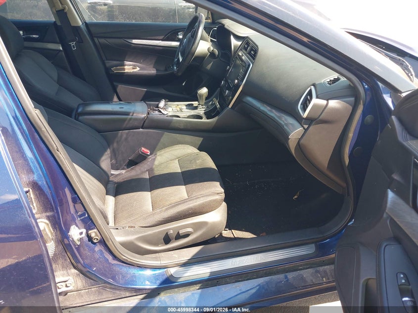 2017 NISSAN MAXIMA auction photo 5