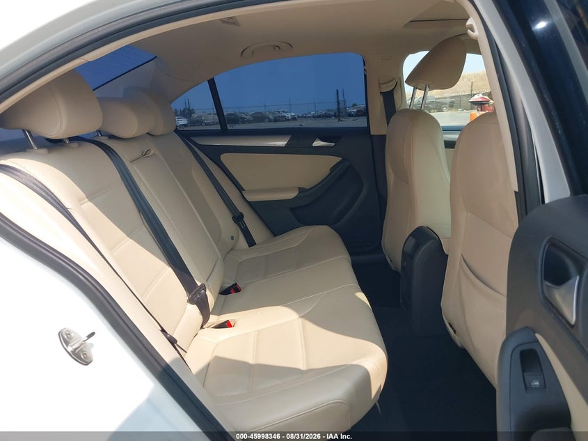 2017 VOLKSWAGEN JETTA SEDAN 1.4L I-4 DI, DOHC, VVT, TURBO, 150HP