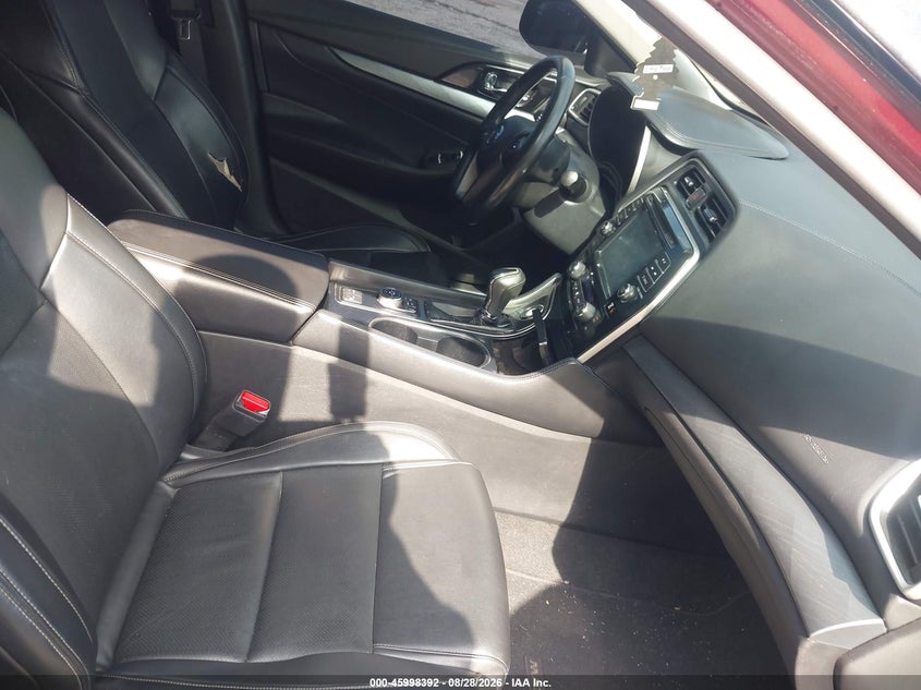 2016 NISSAN MAXIMA auction photo 5