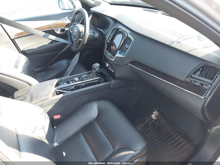 2018 VOLVO XC90 auction photo 5