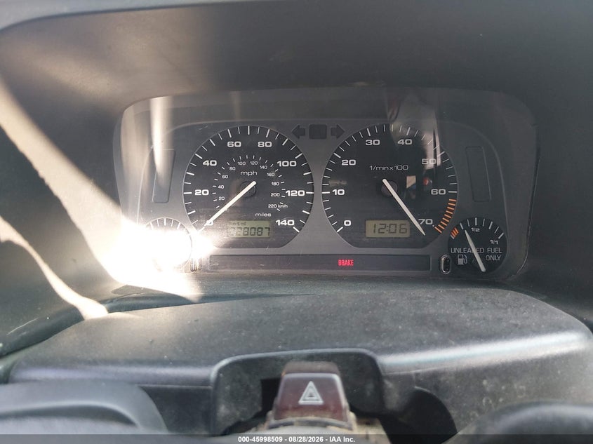 1998 VOLKSWAGEN GOLF auction photo 7