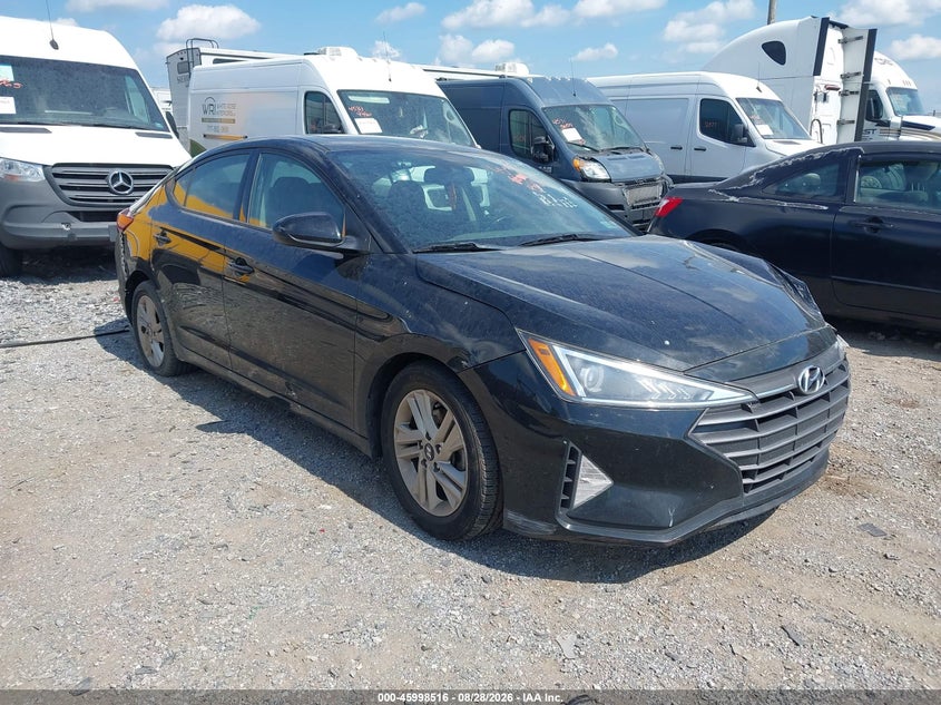 2019 HYUNDAI ELANTRA auction photo 1
