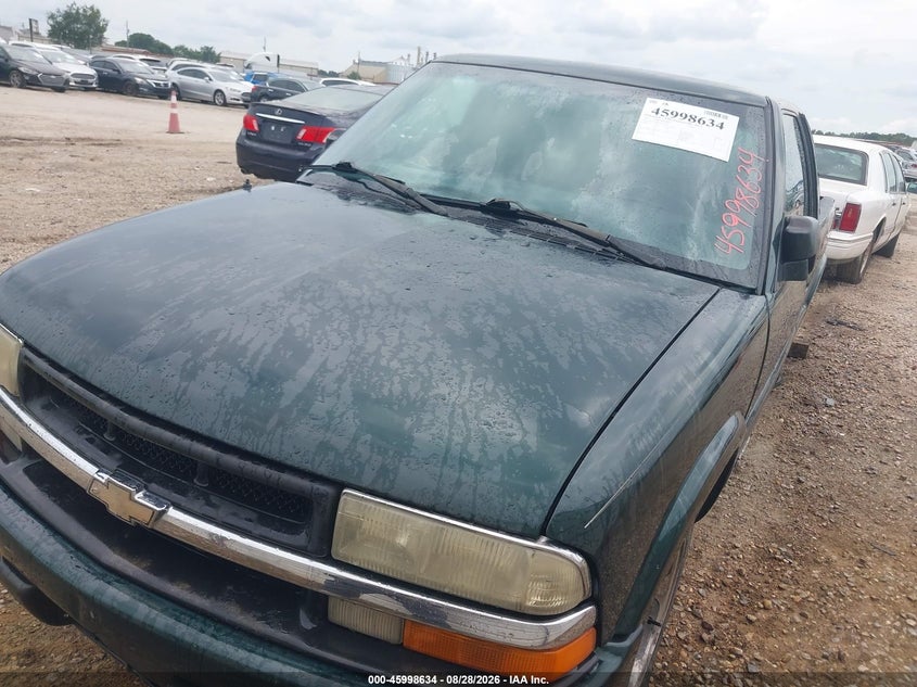 2003 CHEVROLET S-10 auction photo 2