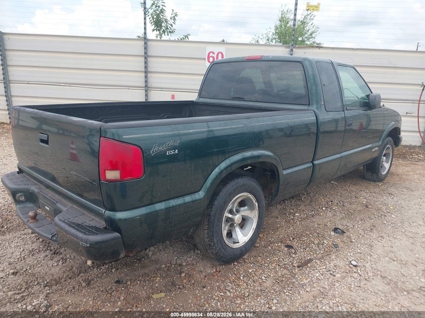 2003 CHEVROLET S-10 auction photo 4