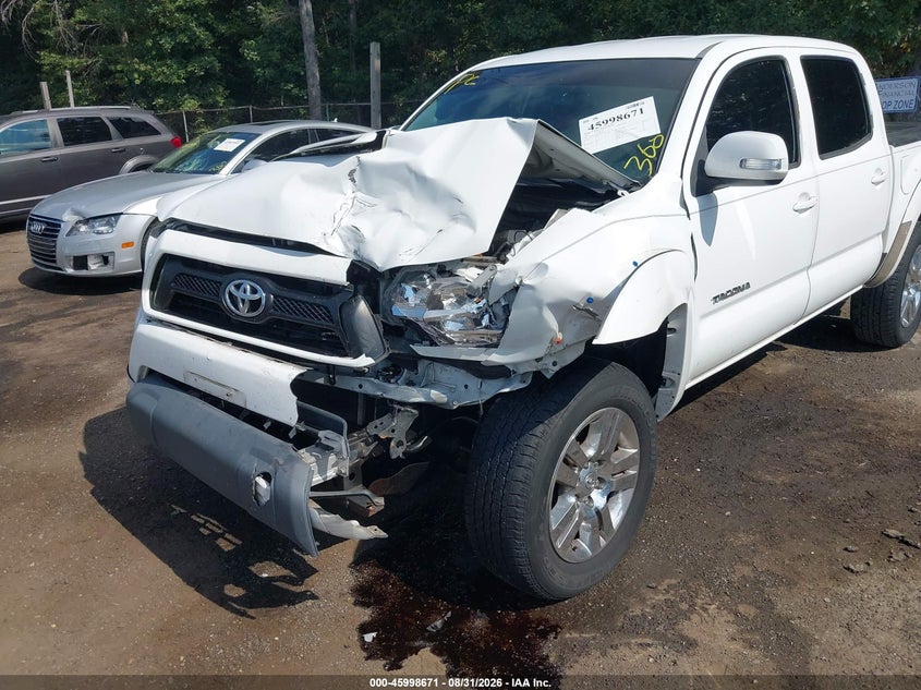 2012 TOYOTA TACOMA auction photo 6