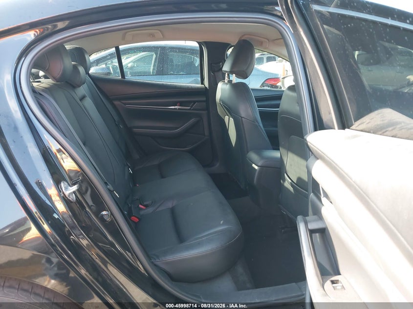 MAZDA MAZDA3 2021 VIN JM1BPABL7M1315234