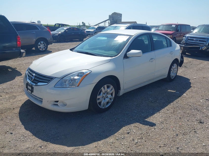 2011 Nissan Altima, Левый зад, IAAI, VIN 1N4AL2APXBC102870 — фото 2