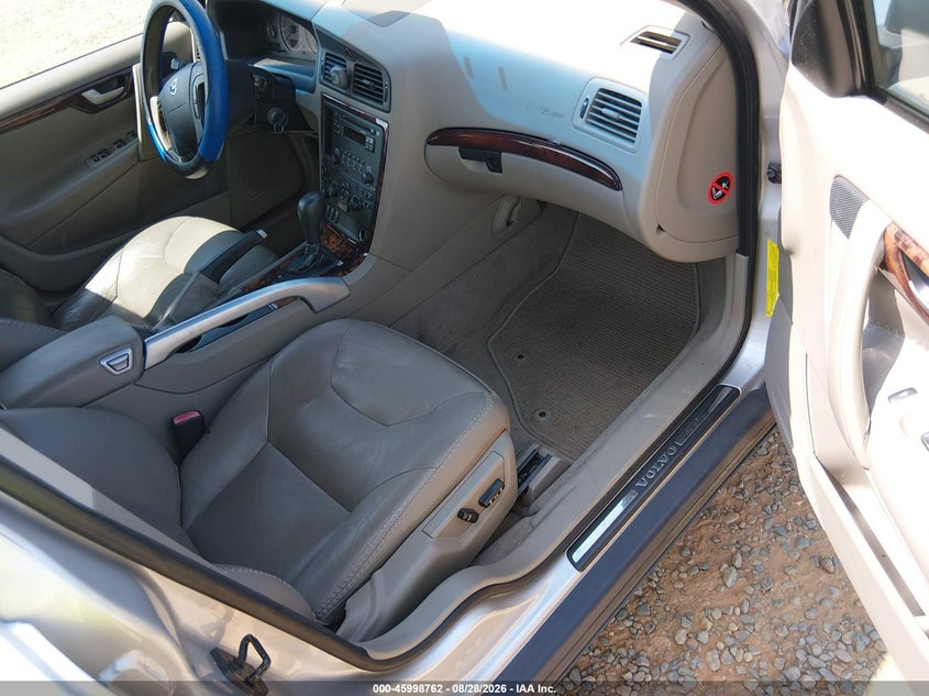 2006 VOLVO XC70 — zdjęcie 5