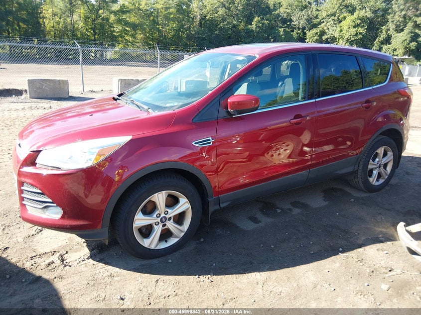 2015 Ford Escape, Normal Wear & Tear, IAAI, VIN 1FMCU9GX0FUB53953 — photo 2