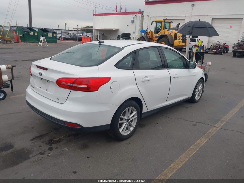 2015 FORD FOCUS auction photo 4