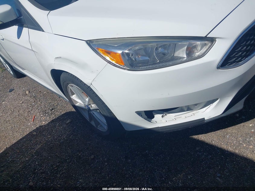 2015 FORD FOCUS auction photo 6