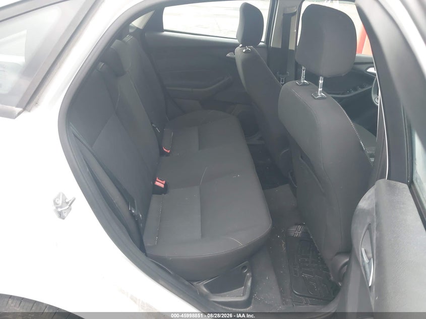 2015 FORD FOCUS auction photo 8