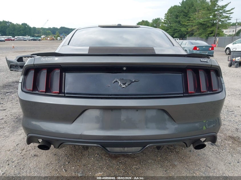 FORD MUSTANG - zdjęcie 17