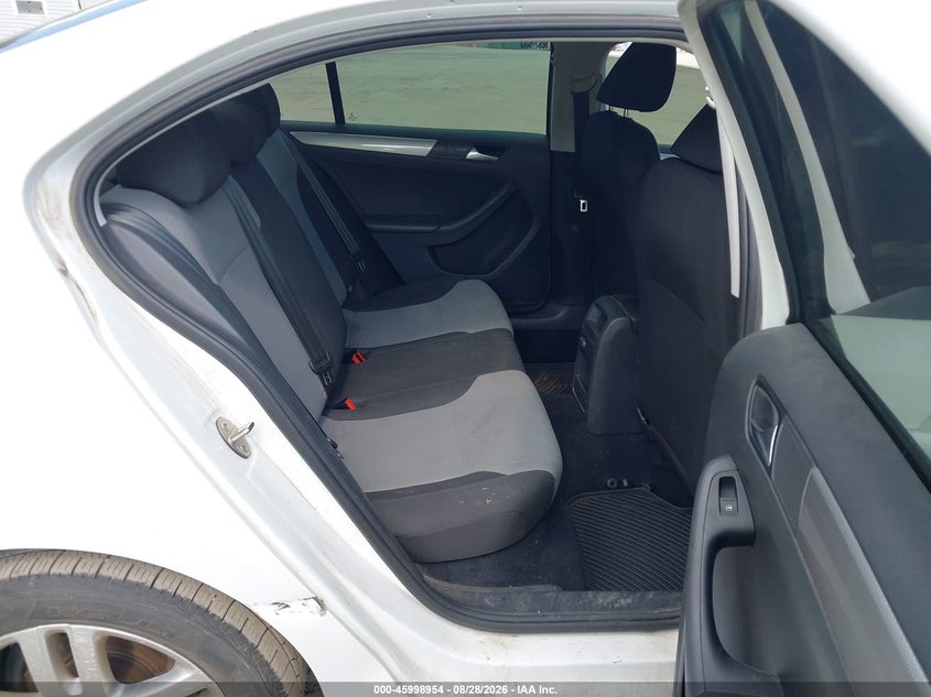2018 VOLKSWAGEN JETTA auction photo 8