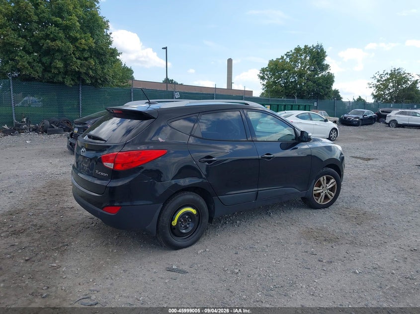 HYUNDAI TUCSON 2012 VIN KM8JU3ACXCU512568