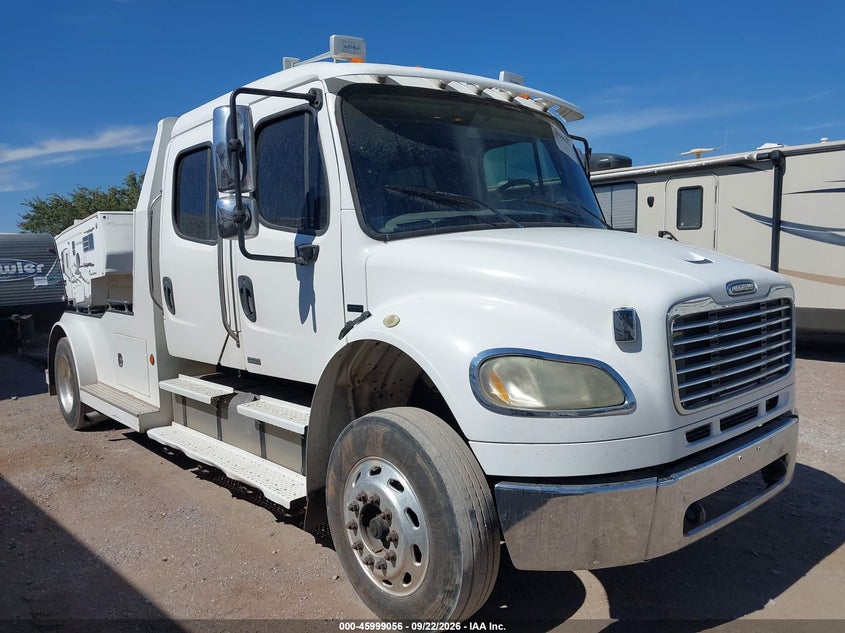 2007 FREIGHTLINER M2 106 MEDIUM DUTY