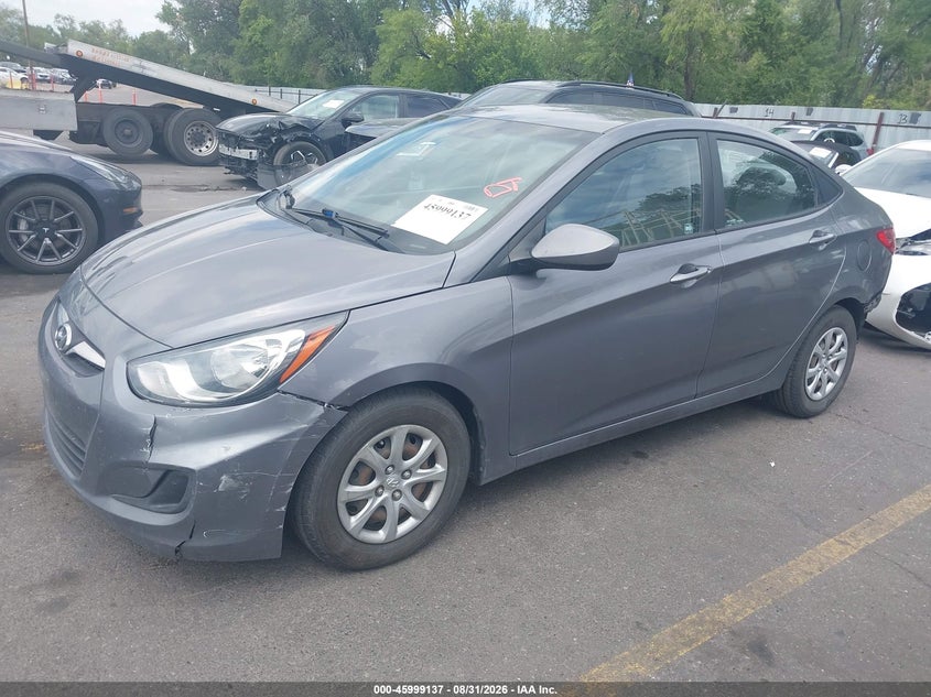 2013 HYUNDAI ACCENT auction photo 2