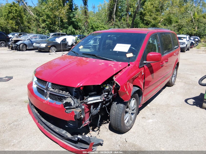 2014 Dodge Caravan, Right Front, IAAI, VIN 2C4RDGCG6ER374056 — photo 2