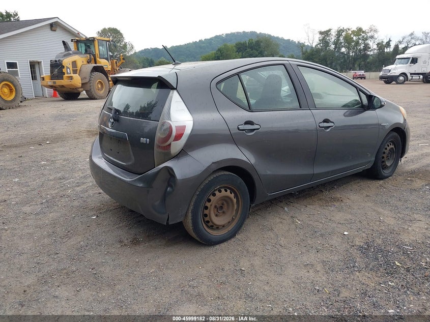 Vin: jtdkdtb33d1551836, lot: 46498527, toyota prius c one 20134