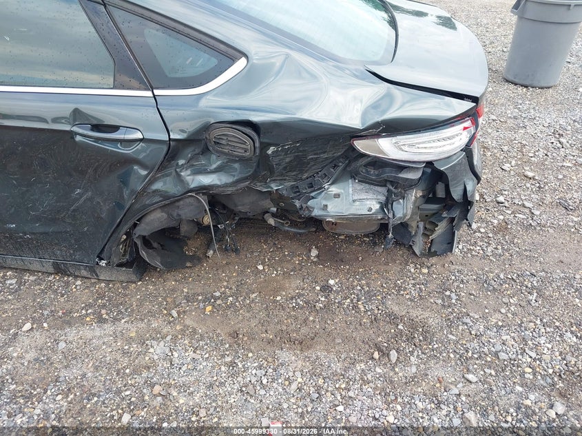 2015 FORD FUSION auction photo 6