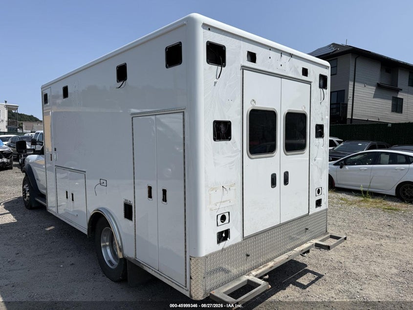 2022 RAM 4500 CHASSIS auction photo 3