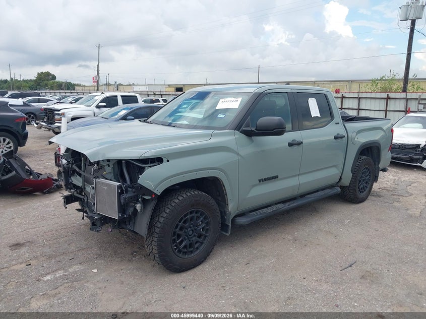 TOYOTA TUNDRA - zdjęcie 18