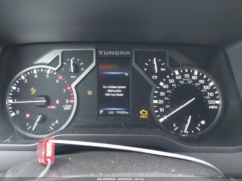 TOYOTA TUNDRA - zdjęcie 7