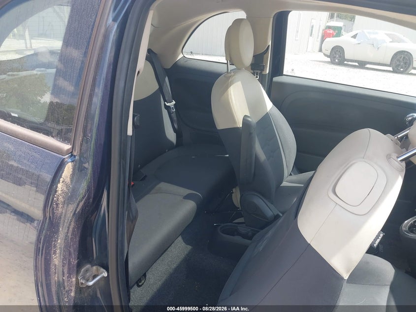 2015 FIAT 500 auction photo 8