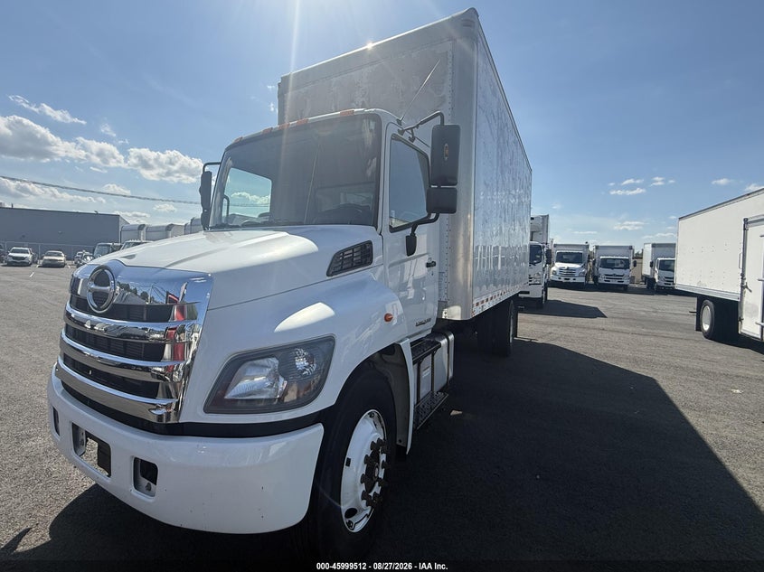 2018 HINO 338 auction photo 2
