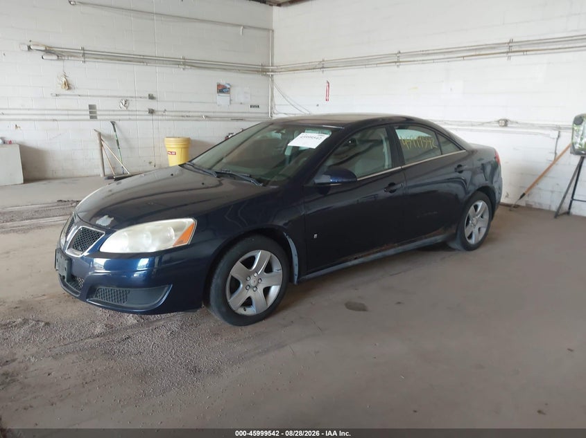 2010 PONTIAC G6 auction photo 2