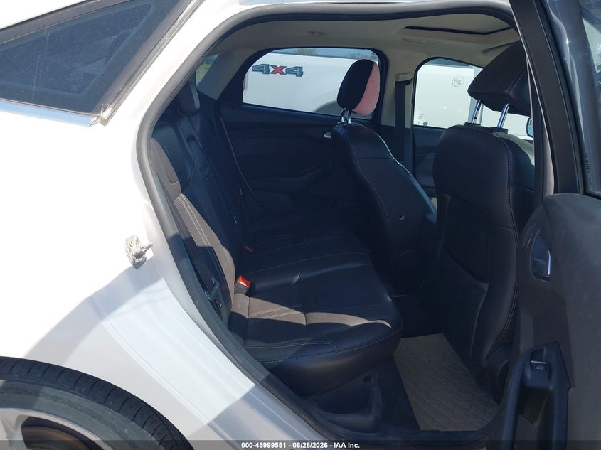 2013 FORD FOCUS auction photo 8