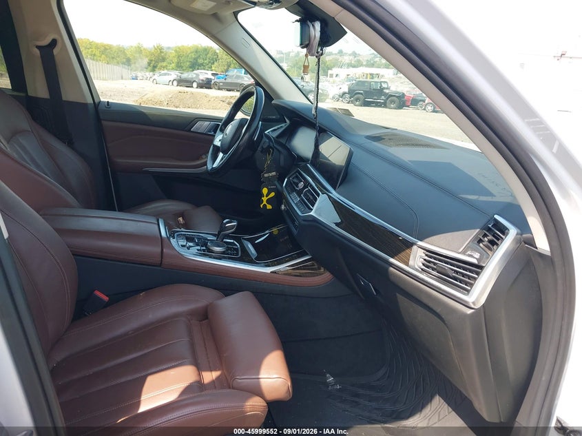 BMW X7 2020 VIN 5UXCW2C08L9A02809