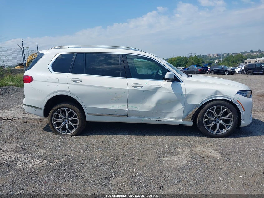 BMW X7 - zdjęcie 12