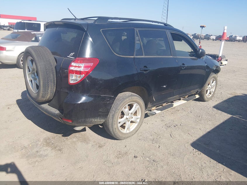 2012 TOYOTA RAV4 auction photo 4