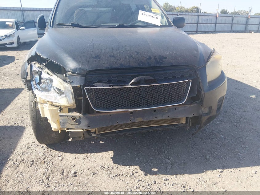 2012 TOYOTA RAV4 auction photo 6