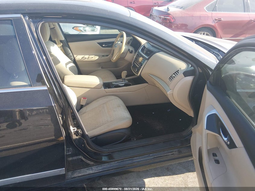 2017 NISSAN ALTIMA auction photo 5