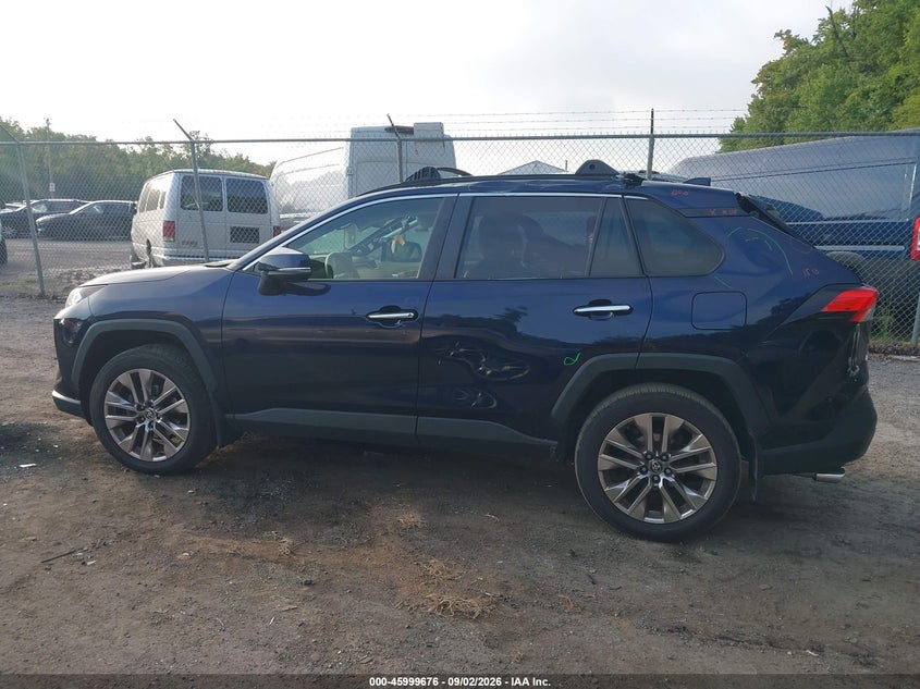 TOYOTA RAV4 - zdjęcie 15